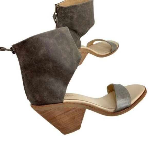 Koolaburra Peonie Kona Heeled Sandal with Caged Ankle - Picture 5 of 8